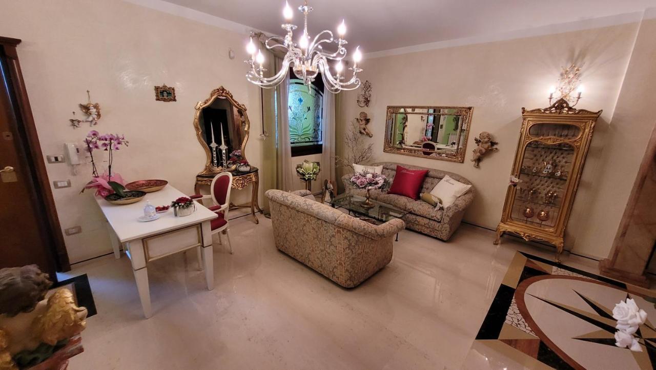גאליפולי Queen'S Luxurious House מראה חיצוני תמונה